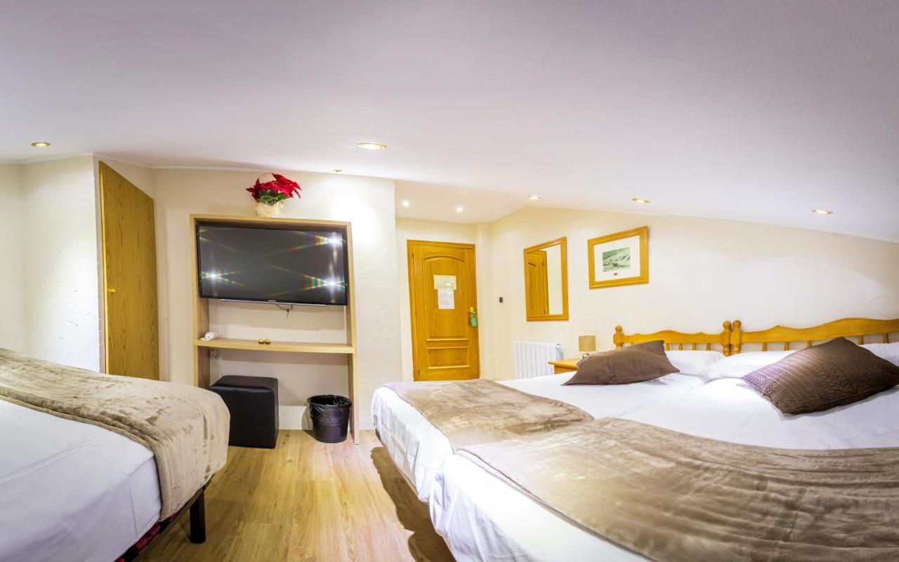 Hotel Les Neus Pas De La Casa Exteriör bild