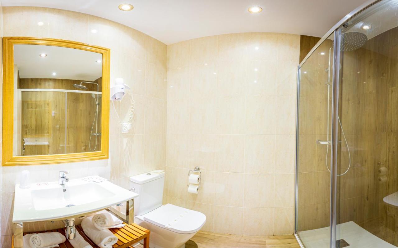 Hotel Les Neus Pas De La Casa Exteriör bild